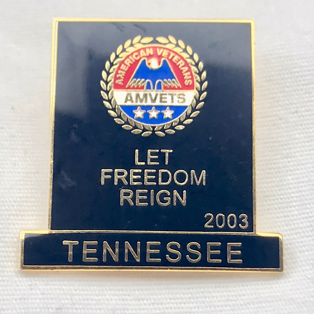 AMVETS Lapel Pin Tennessee 2003 Let Freedom Reign USA Gold Blue Red Veterans
